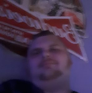 Meet your Posher, Levi